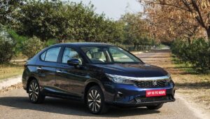 सिर्फ 12.08 लाख में मिलेगी 18.4 kmpl माइलेज वाली Honda City जानें दमदार फीचर्स