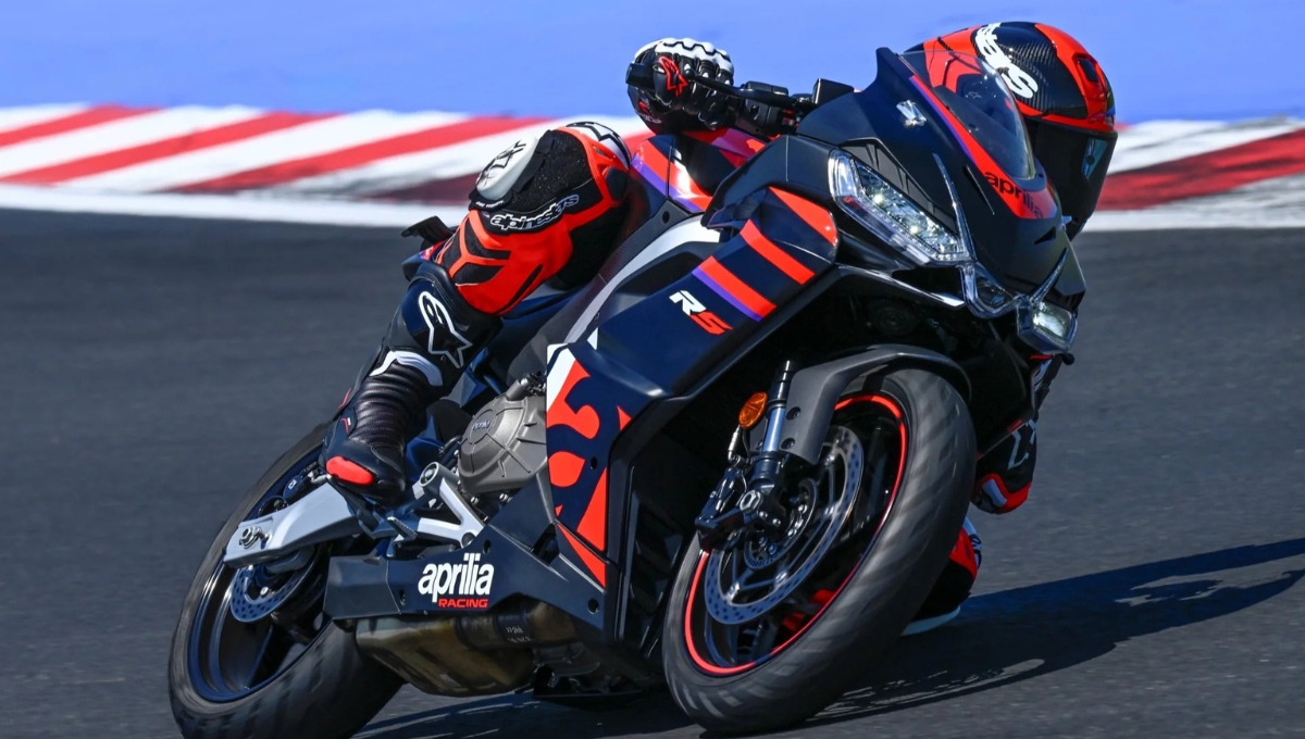 Aprilia RS 457: अब सिर्फ 4.10 लाख में मिलें Ride by Wire, TFT डिस्प्ले और 46.9bhp की ताकत