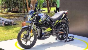 Hop Electric OXO बाइक: 1.65 लाख में 3.75kWh बैटरी, 88kmph की रफ्तार और स्टाइलिश लुक