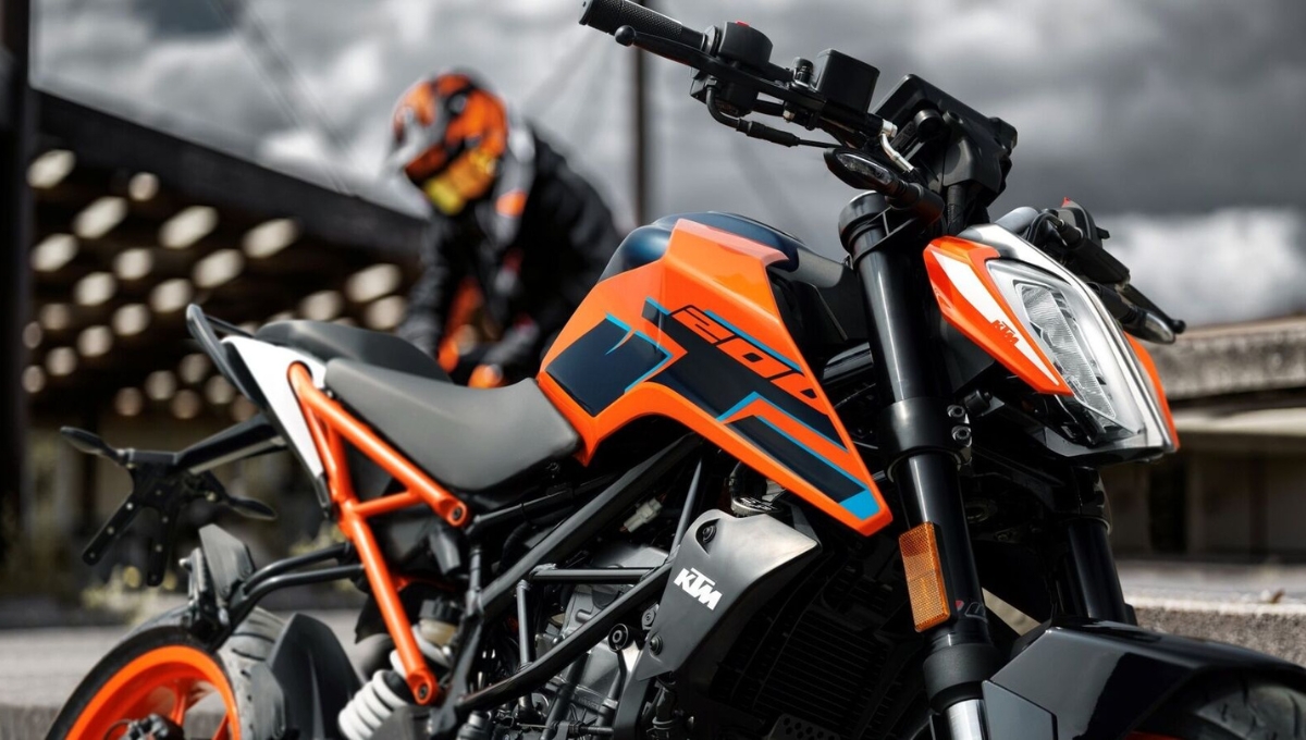 KTM 200 Duke: 1.97 लाख में जानिए सुपरमोटो ABS और शानदार सस्पेंशन के फायदे