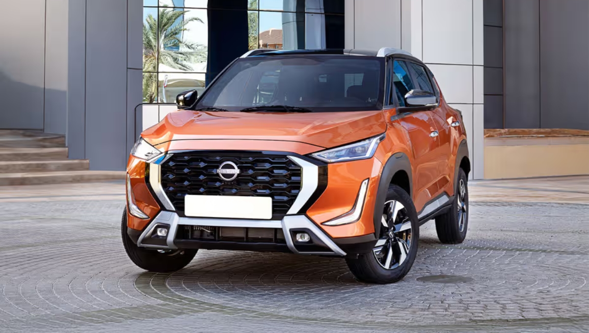 6 लाख की Nissan Magnite में मिलते हैं 6 एयरबैग, टचस्क्रीन और वायरलेस चार्जिंग जैसे फीचर्स