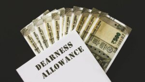 केंद्र सरकार के कर्मचारियों के लिए बड़ी खुशखबरी! जुलाई 2025 में Dearness Allowance में 4% बढ़ोतरी तय  सैलरी और एरियर में जबरदस्त इजाफा