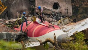 Air India Crash 2025: एक स्विच, एक चूक… और 260 जिंदगियां हमेशा के लिए चली गईं