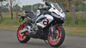 Aprilia RS 457: सिर्फ 4.20 लाख में मिलें 47 bhp पावर, तीन Ride Modes और full-LED लाइटिंग