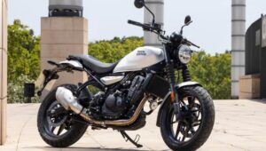 Royal Enfield Guerrilla 450: 39.47 bhp पावर और 140 kmph टॉप स्पीड के साथ आपकी नई साथी