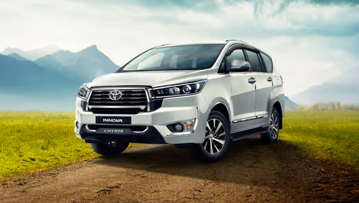 Toyota Innova Crysta: शानदार फीचर्स, बेहतरीन सेफ्टी और 19.99 लाख की शुरुआती कीमत