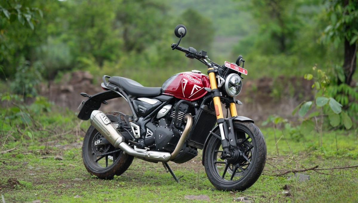 Triumph Speed 400 Review: 176kg वज़न, 398cc इंजन और LED हेडलाइट्स के साथ