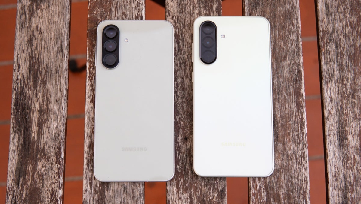 Samsung Galaxy E56
