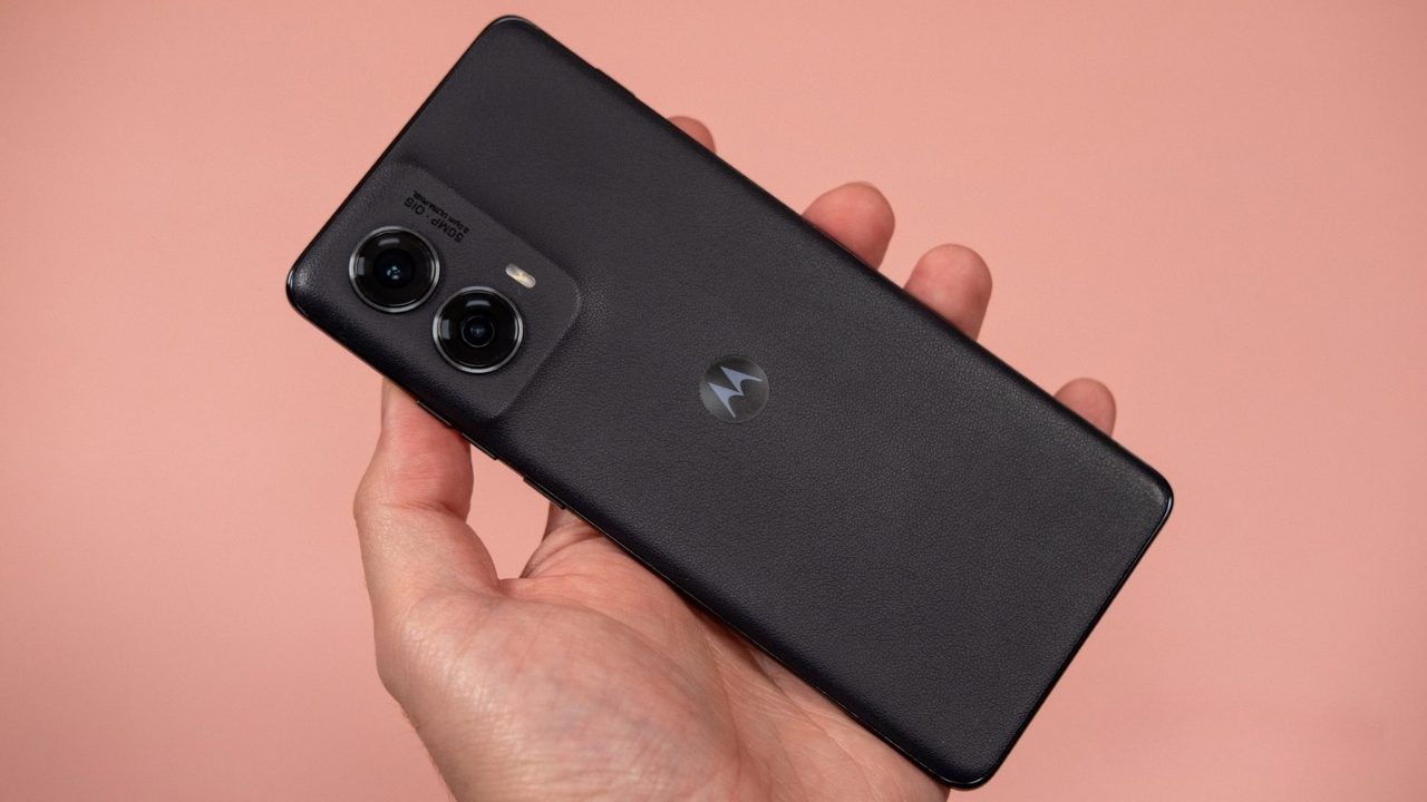 Motorola Edge