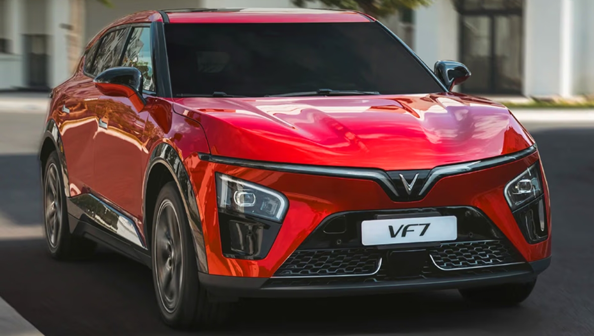 VinFast VF7 इलेक्ट्रिक SUV: 532 Km रेंज, 25 मिनट फास्ट चार्जिंग, जानें कीमत और फीचर्स