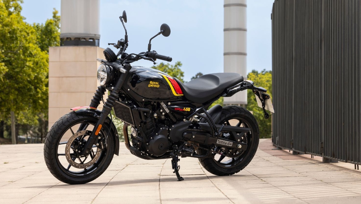 Royal Enfield Guerrilla 450: दमदार 452cc पावर और स्टाइलिश लुक, कीमत ₹3.05 लाख