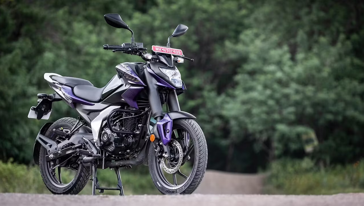 Bajaj Pulsar N125: दमदार 124.58cc बाइक, 11.83 bhp पावर और 100 kmph टॉप स्पीड, कीमत ₹1.10 लाख
