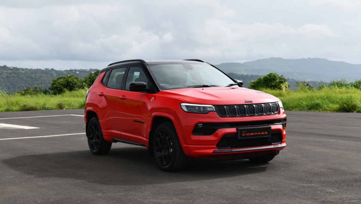 Jeep Compass 2025: दमदार लुक, लग्ज़री इंटीरियर और जबरदस्त परफॉर्मेंस वाली SUV